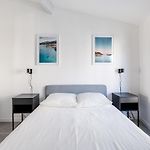 2 Guisol - Moderne 2 Pieces Port De Nice
