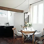 Apartment Cocoon Loft - Magnifique Loft Sous Toit, Refait A Neuf, Vues Splendides, Clim, Wifi Nice