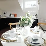 Apartment Cocoon Loft - Magnifique Loft Sous Toit, Refait A Neuf, Vues Splendides, Clim, Wifi Nice