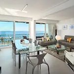 Sunlight - Sky Blue - 3 Bedroom Flat With Sea View On The Promenade Des *