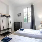 Residence Estienne D\'Orves