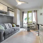 Apartment Cosy At Port Nice