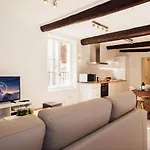 L\'Authentic - Warm 3-Bedroom In The Heart Of Old Nice Welkeys