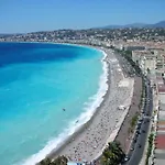 Palais Elisabeth Promenade Des