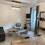 Chic And Cosy Apartment Gv Port Garibaldi