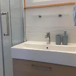 Apartment 100m De La Nice