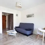 Studio A Nice Ensoleille Proche Centre Et Plage