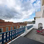5 PAPON - Dernier étage - Terrasse à ciel ouvert - Garibaldi