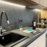 Apartment Maxim - Easy Nice