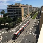 100m De La Nice