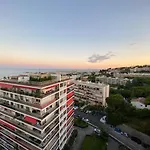 Appartement 2 Pieces Vue Mer A Nice Fabron Les Constellations Piscine 10Mn Promenade Des Anglais