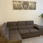 Zen And Charming - Center -5 Min Walk To Sea- 2Br