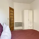 2-Bedrooms Аpartment Nice Port With Parking