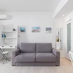 Promenade Des . Apartment *