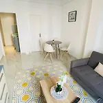 studio, centre ville, bord de mer,