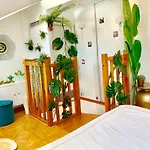 Emma's Guests House Bed & Breakfast Nice