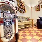 Nestor&jeeves - Sixties - - Very Close Sea - Retro Apartment *