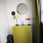 Centre *