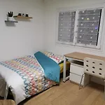 Nice - Charming Little House With Terrace