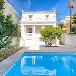 Stylish Art Deco Near The Sea 4 Bdrs Pool And Garage
