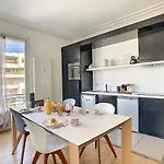 Nestor&jeeves - Gloria - Very Close Sea - Prestigious Building Apartment *