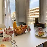 Nestor&jeeves - Gloria - Very Close Sea - Prestigious Building Apartment