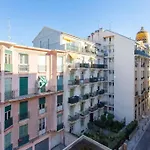 Nice Center - Bright Studio Balcony Wifi & Aircon