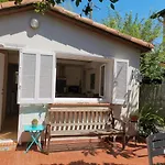 Nice - Charming Little House With Terrace