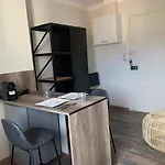 Studio Plein Coeur De Nice 24 24H 7 7J