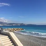 Nice Vue Mer 50M Plage Parking