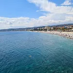 Apartment Beautiful 1 Bedroom Flat *