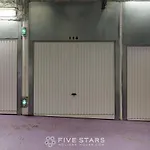 Luxury Five Stars House Apartment
