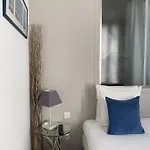 Interieurs-cour Apartment *