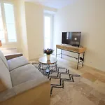 Renting - Pairoliere - Spacious Flat - Old - Massena - Terrace Apartment *
