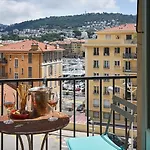 Sunlight - Marinette - Port Area, 2 Bedrooms, Sleep 6, Sea View Apartment