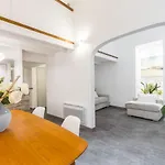 Duplex In Rue De La Prefecture Old Town 2 Bdrs Apartment *