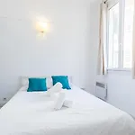 1 bedroom flat in Nice Harbor