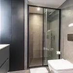 10 Segurane - Magnifique Mezzanine - Port De *