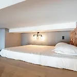 10 Segurane - Magnifique Mezzanine - Port De Nice