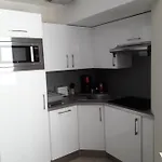 Floreva Apartment *