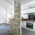 Duplex In Rue De La Prefecture Old Town 2 Bdrs