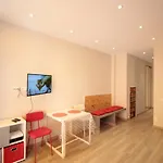 Red Buffa Apartment *
