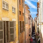 Apartment Feel - Bunico