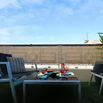 Nestor&Jeeves - Andrioli Terrasse - Central - Close Beach - Top Floor
