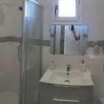Lina Zoi Apartment *