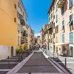 8 Condamine - Stylish In Old Town - 2 Pieces - 300m De La *