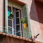Apartment 8 Condamine - Stylish In Old Town - 2 Pieces - 300m De La *