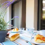 Apartment Palais Liberte