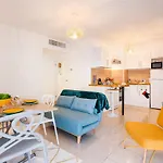Palais Liberte 4 Ap4253 By Riviera Homes