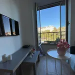 Renting - Jaures - Cosy Flat - Old Town - Great View - Aircon Apartment
